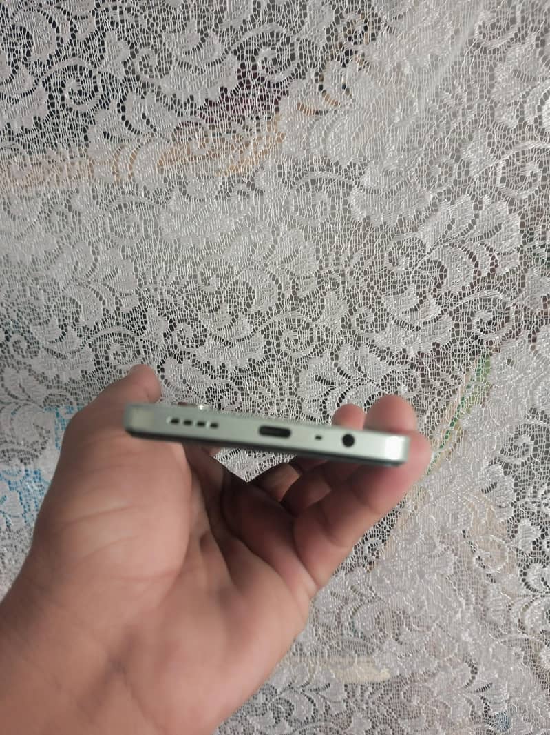 Realme Note 60x 6