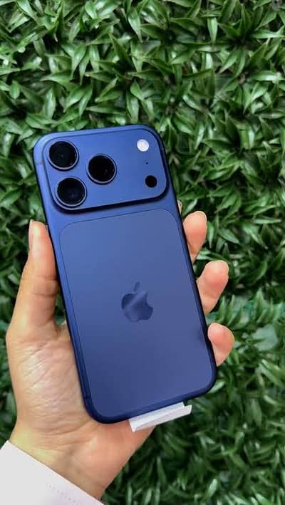 Apple iPhone 17 Pro Max non PTA LOCK 100% Battery