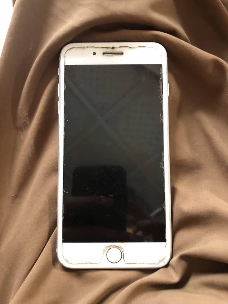 Apple iPhone 7 Plus 0
