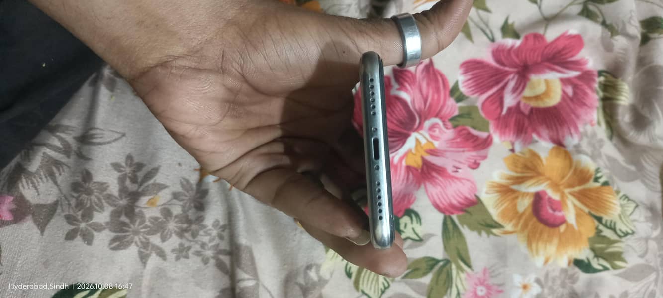 Apple iPhone X 2