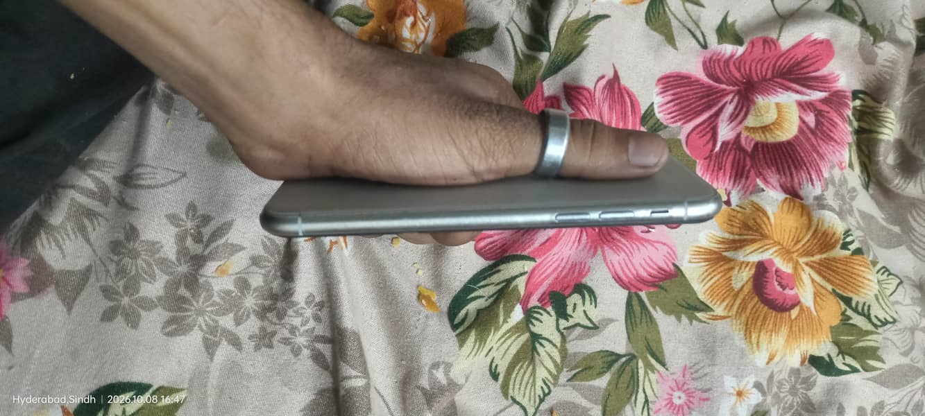 Apple iPhone X 3