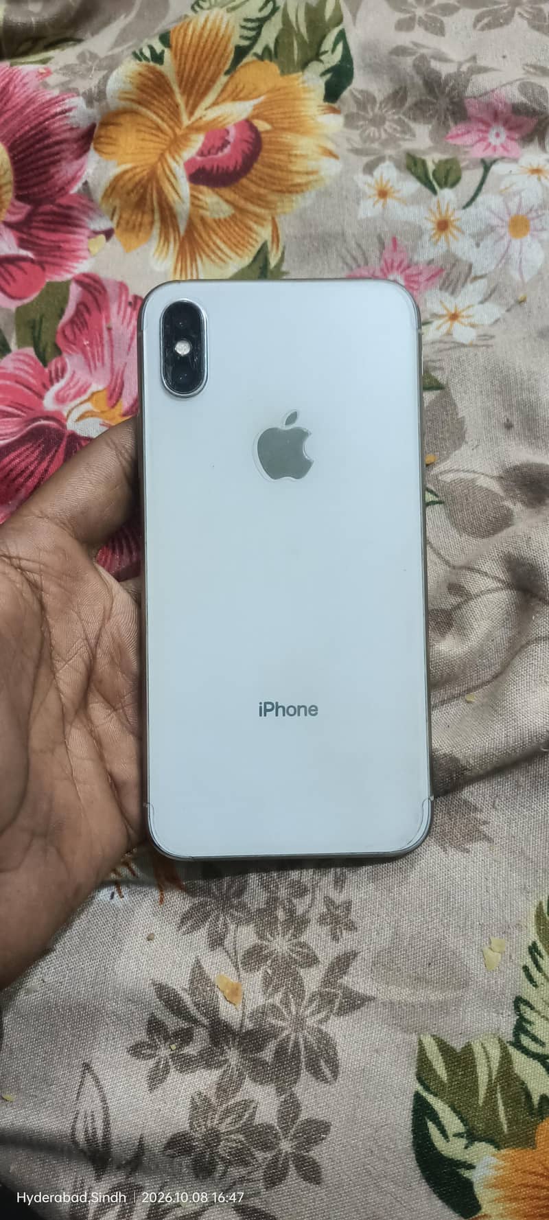 Apple iPhone X 4