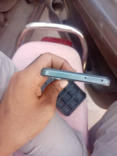 Vivo Y17s