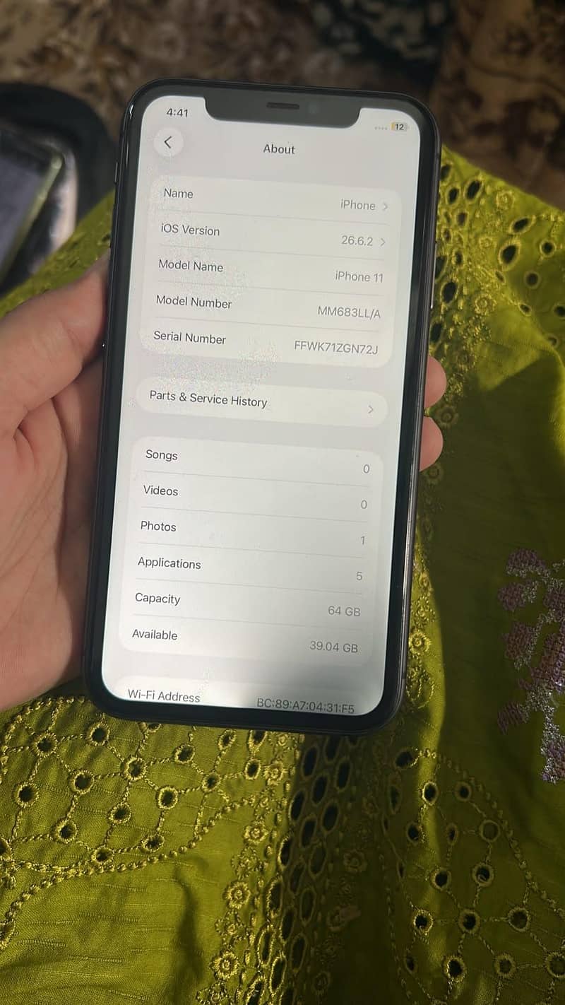 Apple iPhone 11 3