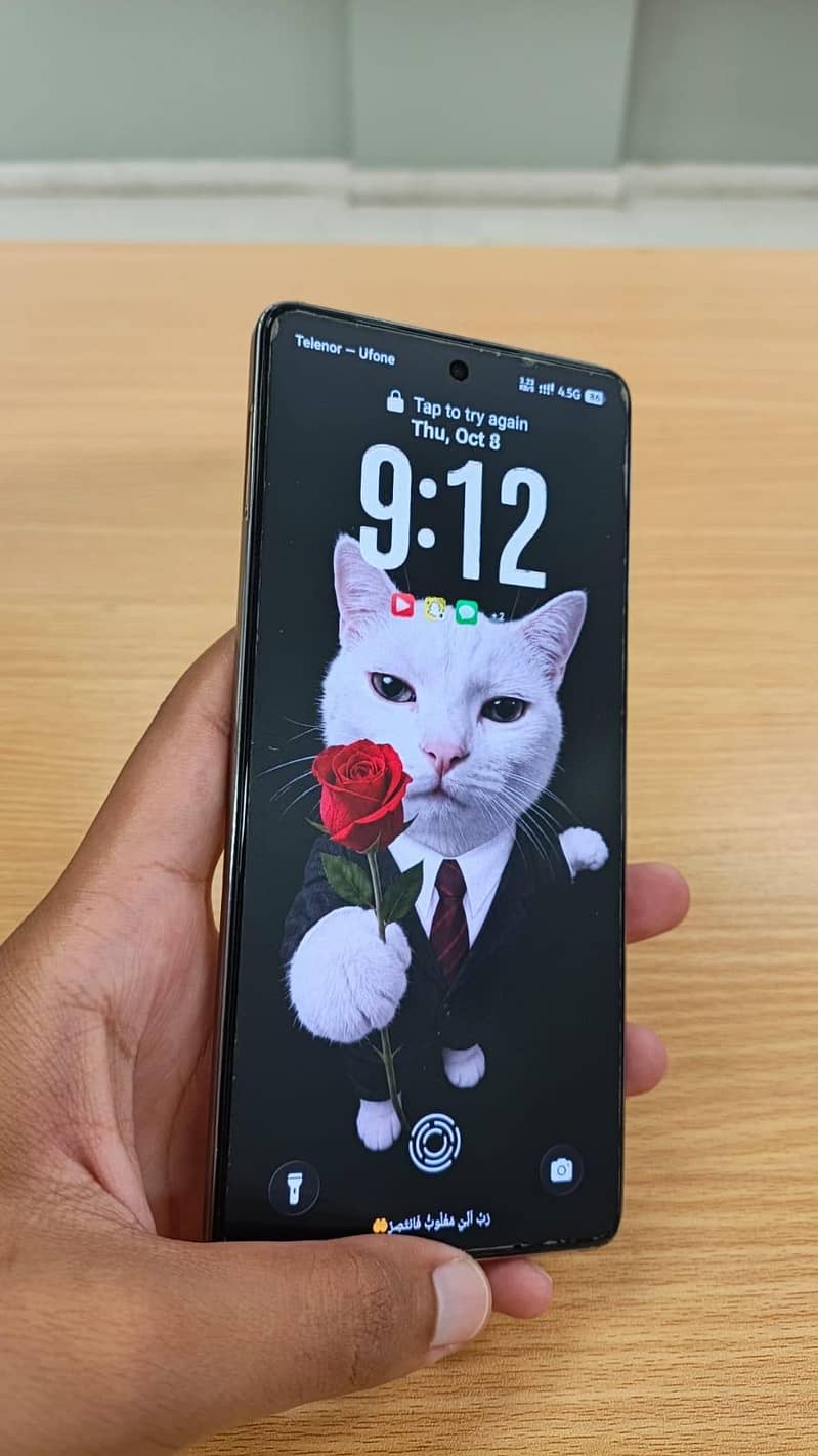 Tecno CAMON 30 1