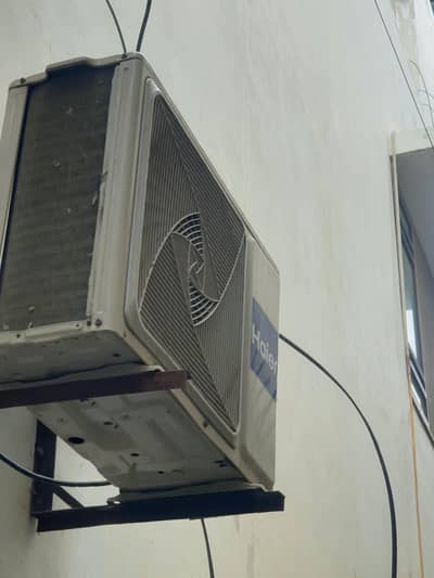 haier 1 ton AC