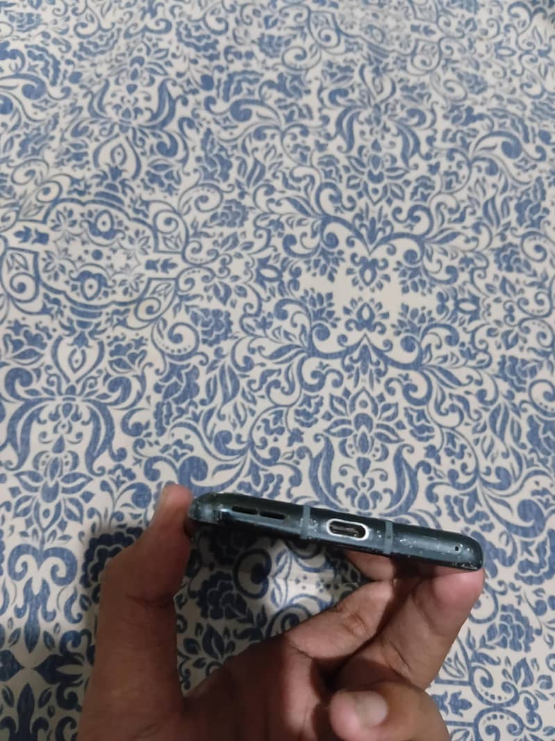 One Plus 9 Pro 4