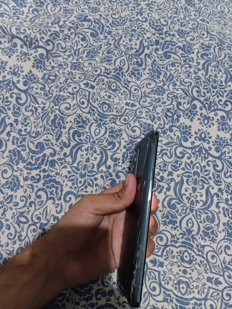 One Plus 9 Pro 5