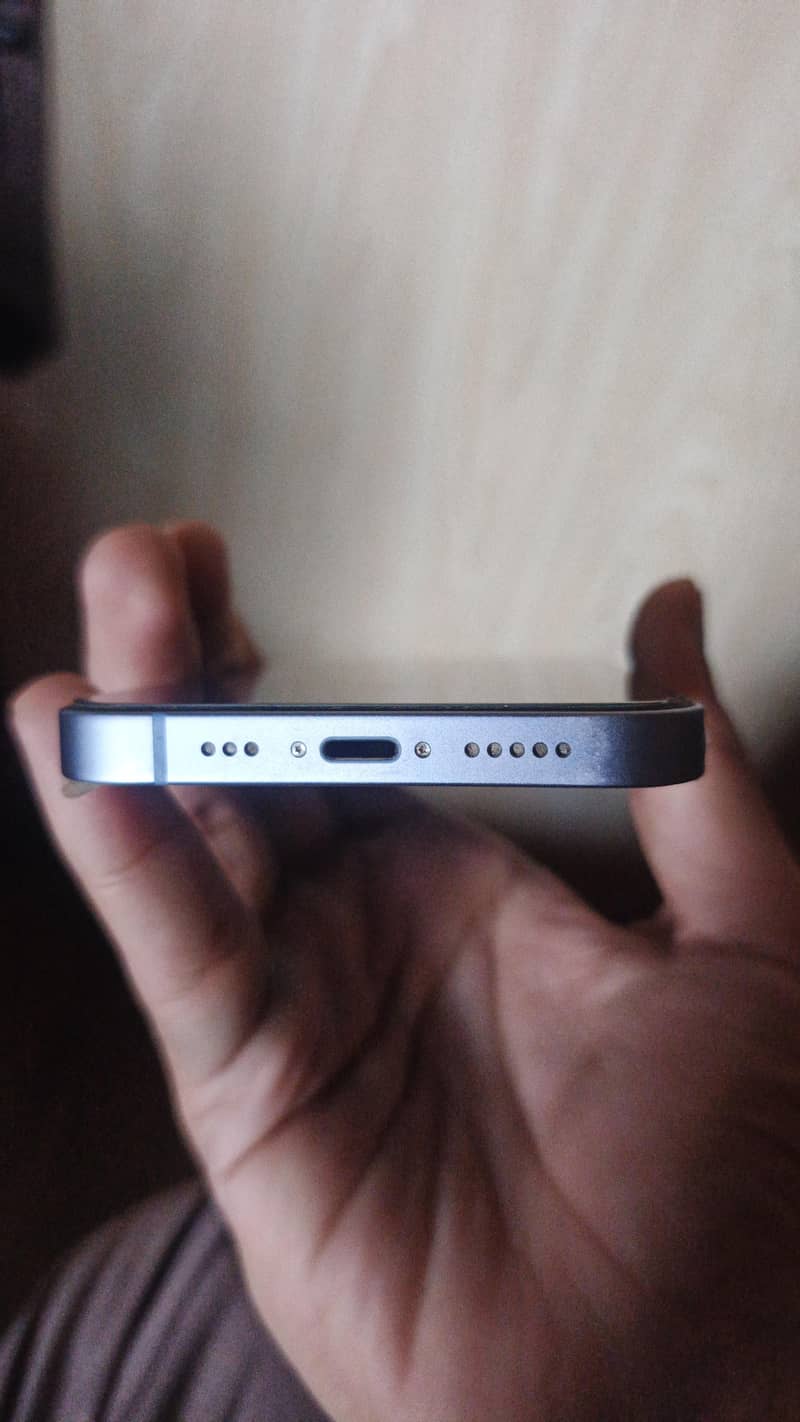 Apple iPhone 14 5
