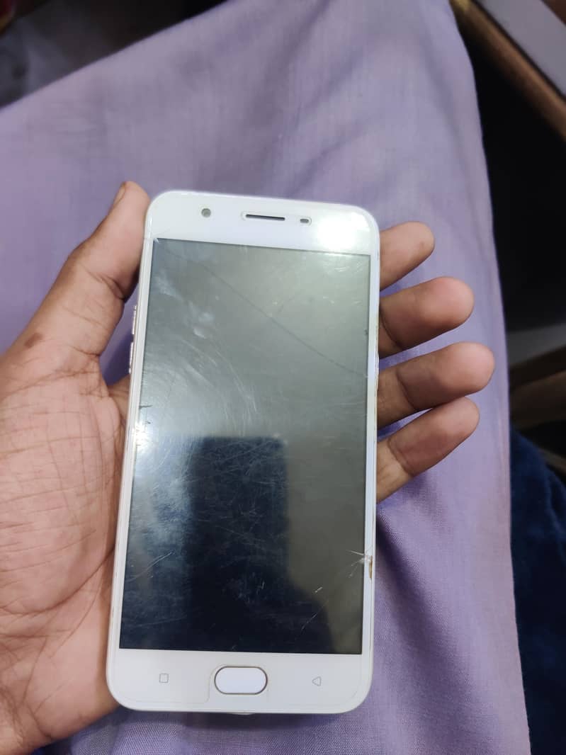 OPPO A57 1