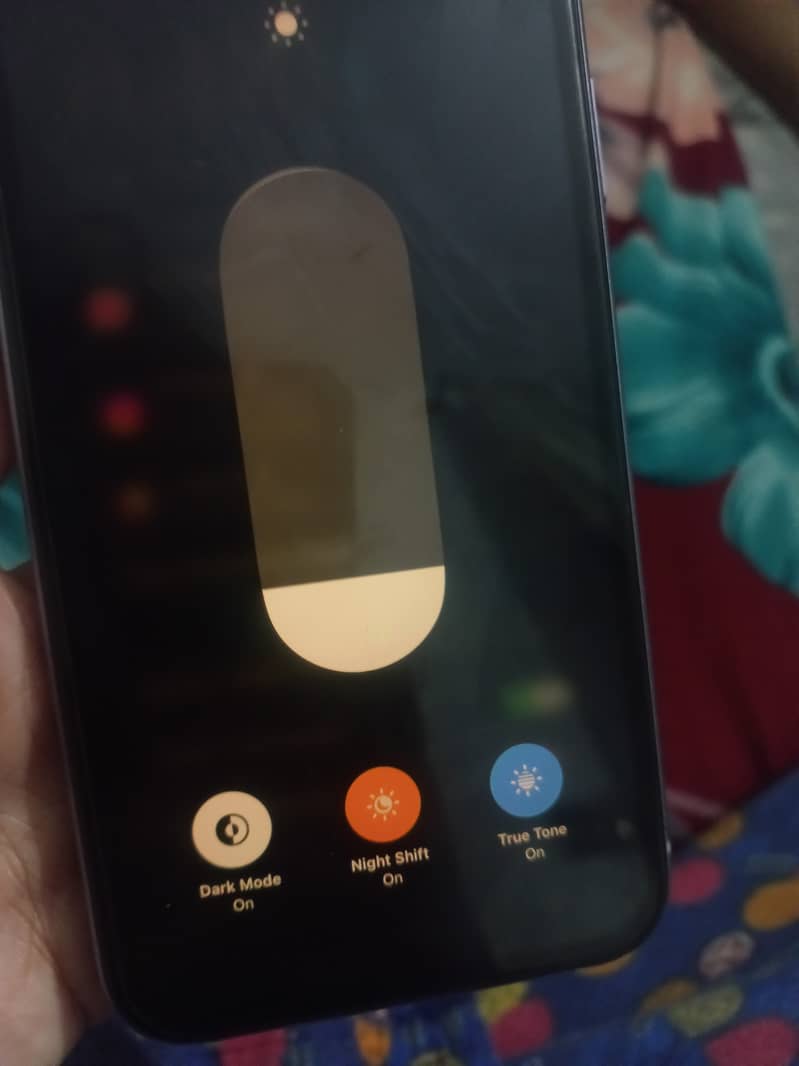 Apple iPhone 11 7