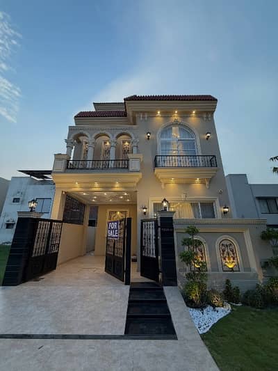 The Grand Spanish Residence in Dha 9 Town