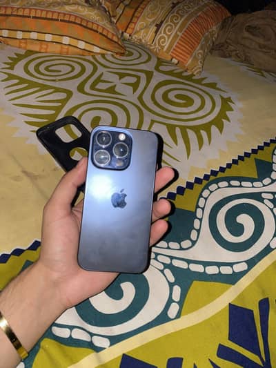 Apple iPhone 15 Pro