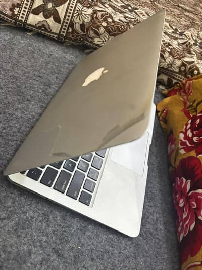 Apple MacBook Air