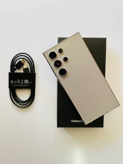 SAMSUNG S24 UlTRA 10/10 new Approved