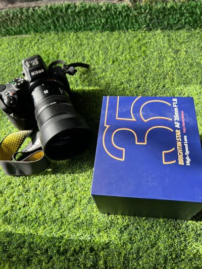 Nikon z5 24.3 mega pixel 35mm lens