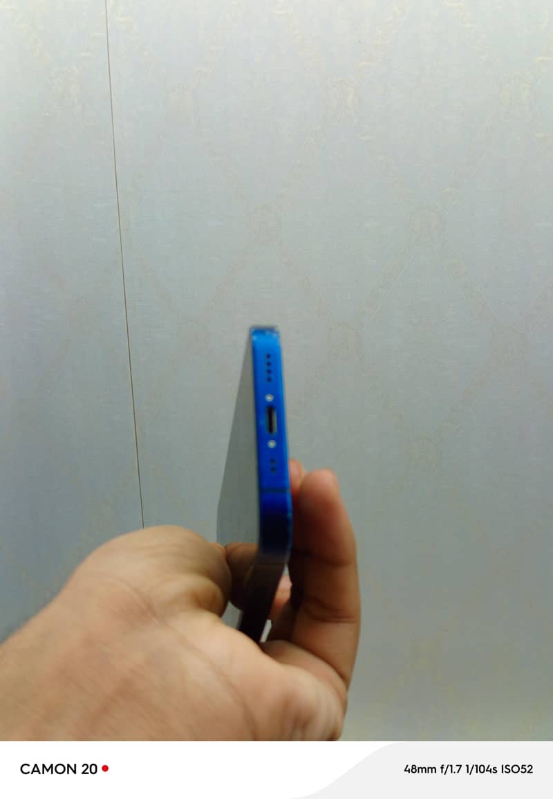 Apple iPhone 12 mini 2