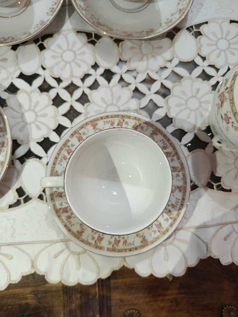 Tea set x2 8
