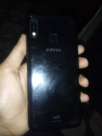 Infinix Hot 8 Lite