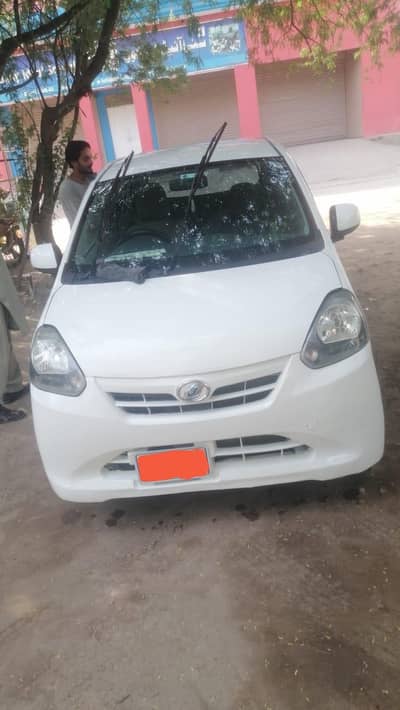 Daihatsu Mira 2016