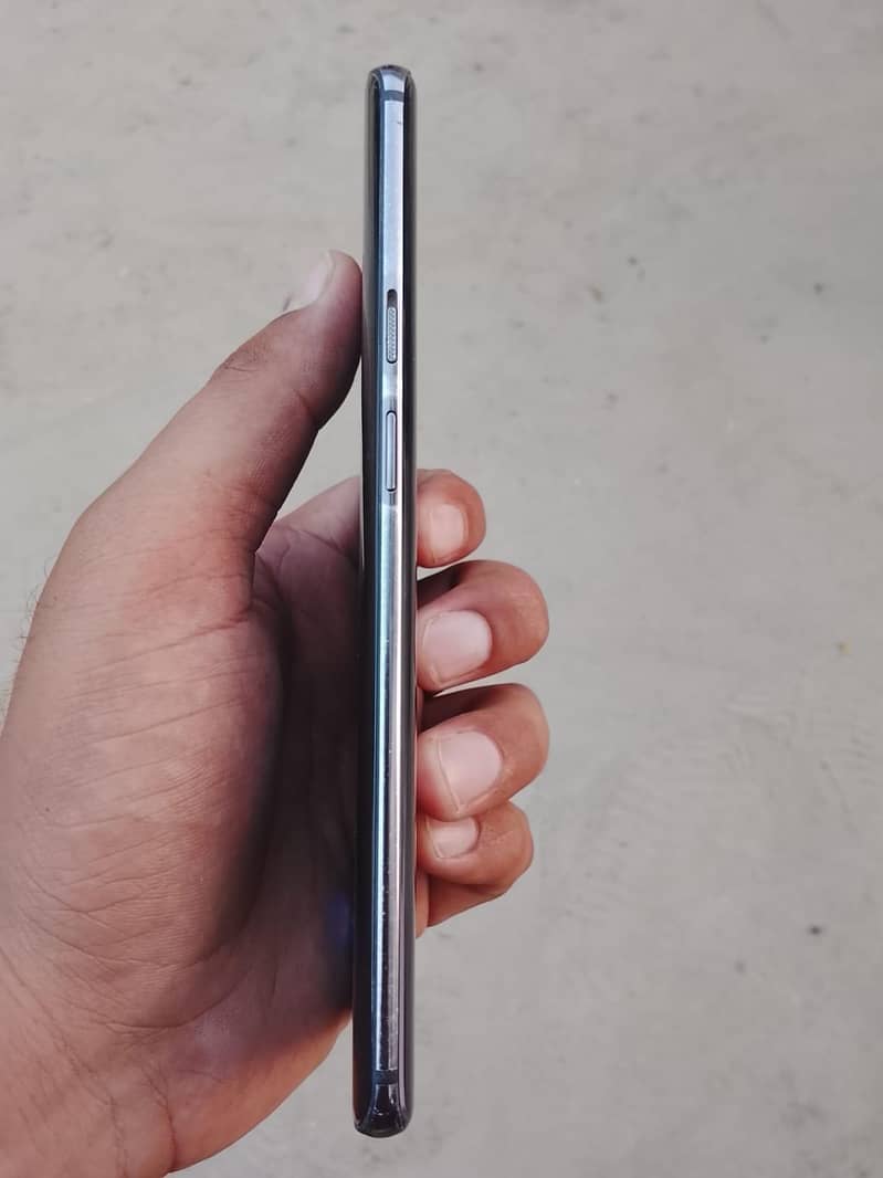 One Plus 7 Pro 5