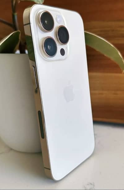 Apple iPhone 14 Pro