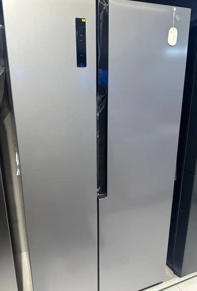 LG 2 door fridge