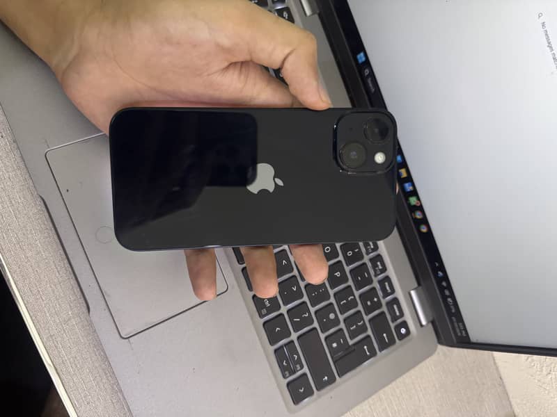 Apple iPhone 14 9