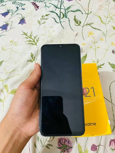 Realme C21