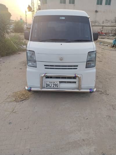 Suzuki Every 2009