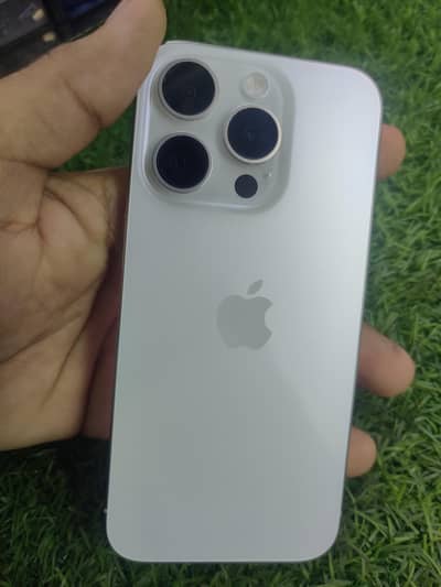Apple iPhone 15 Pro