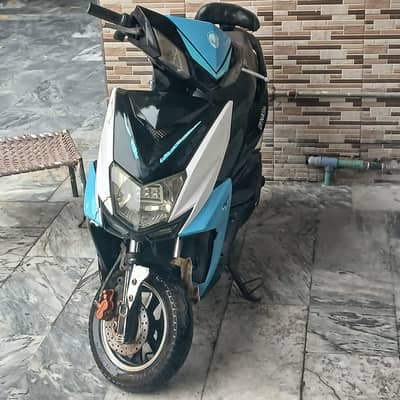 imported scooty of dyna bick from japan