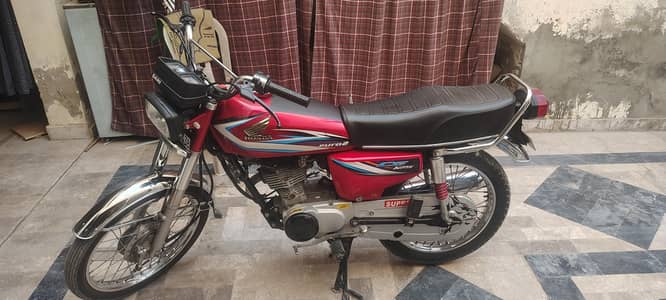 HONDA CG 125 ( 2014 ) ( NUT TO NUT JHENONE ) urgent sale