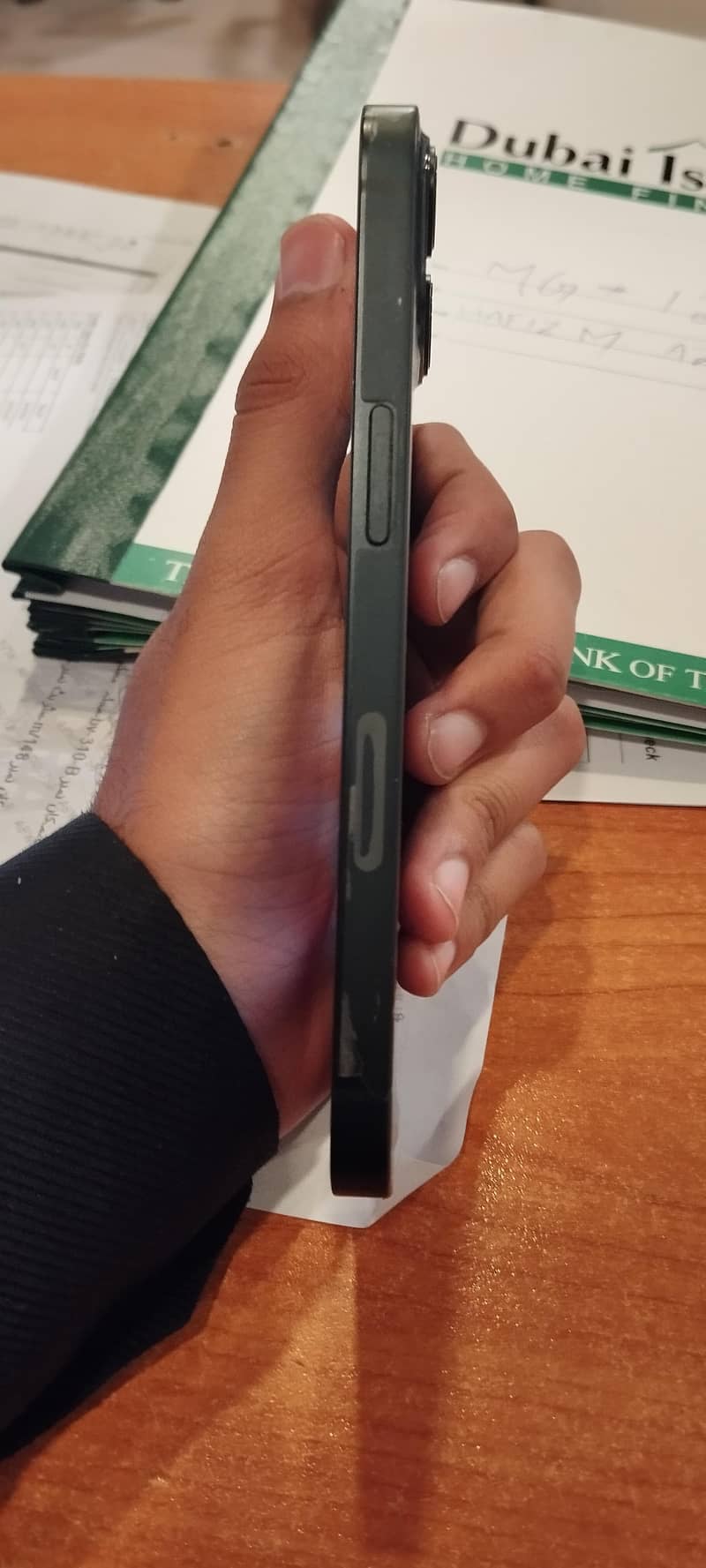 Apple iPhone 13 3