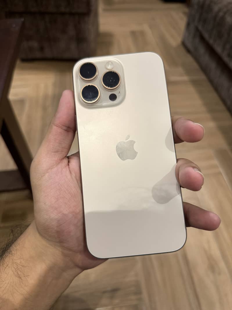 iPhone 16 Pro Max Jv 0