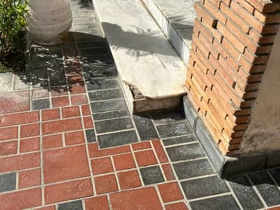 2 KANAL COMMERCIAL HOUSE FOR RENT IN GARDEN TOWN, GULBERG
