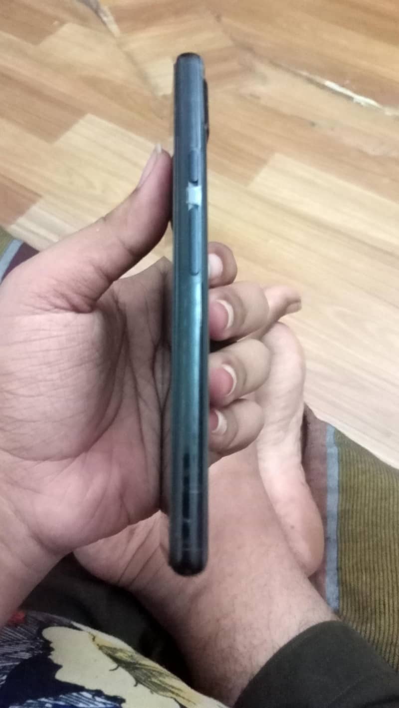 Google Pixel 6a 1