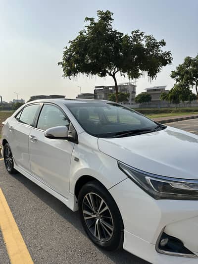 Toyota Altis Grande 2021
