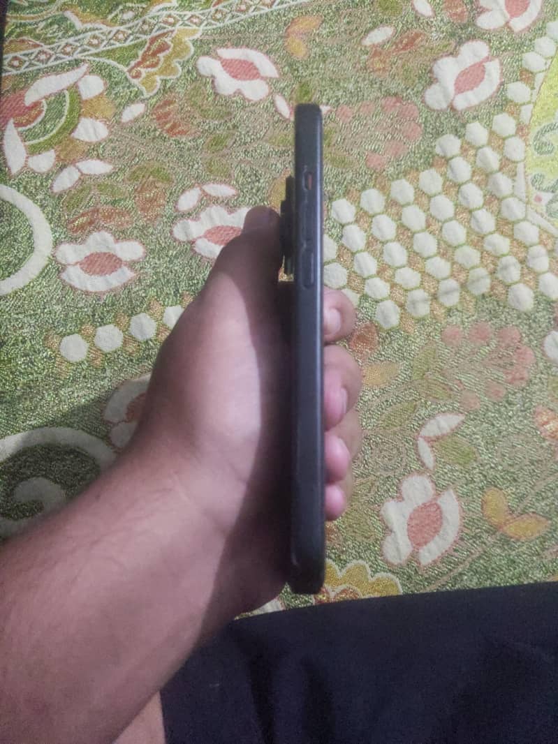 Apple iPhone 15 3