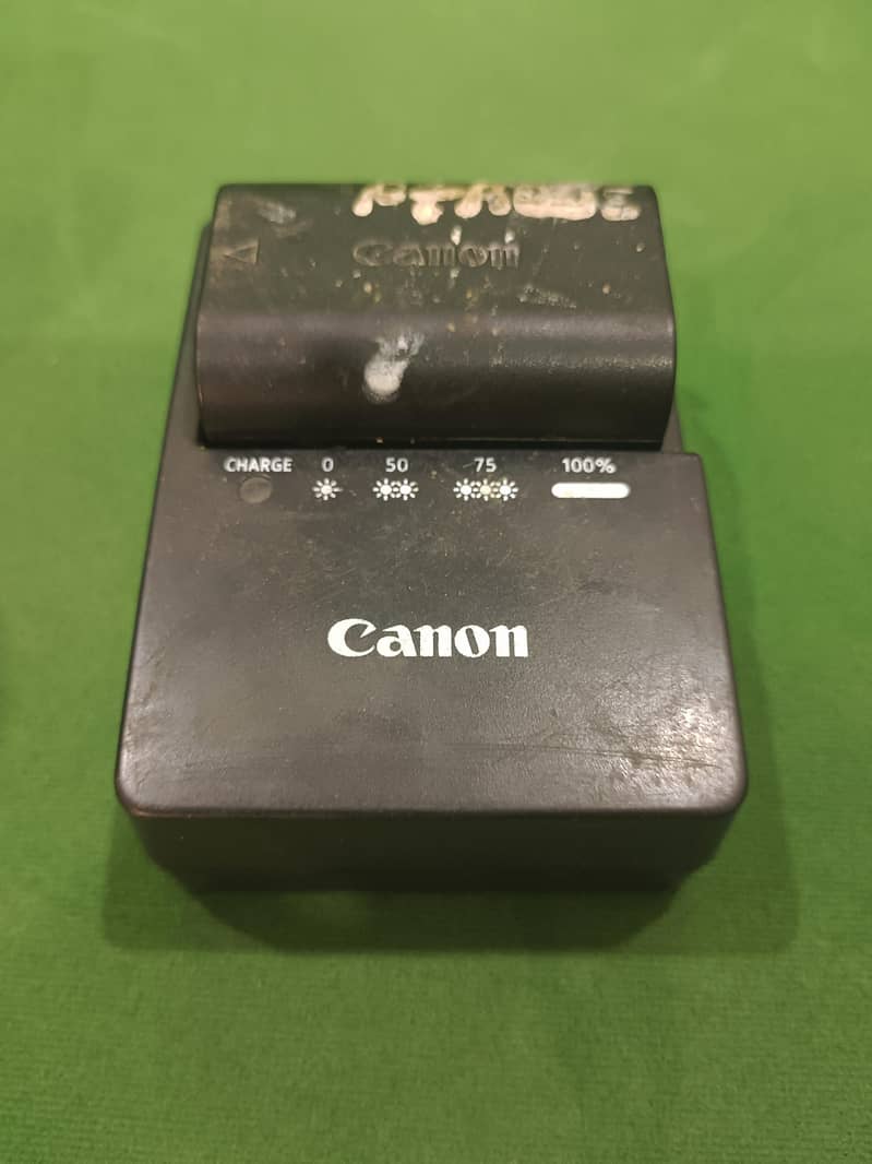 Canon EOS 60D 4