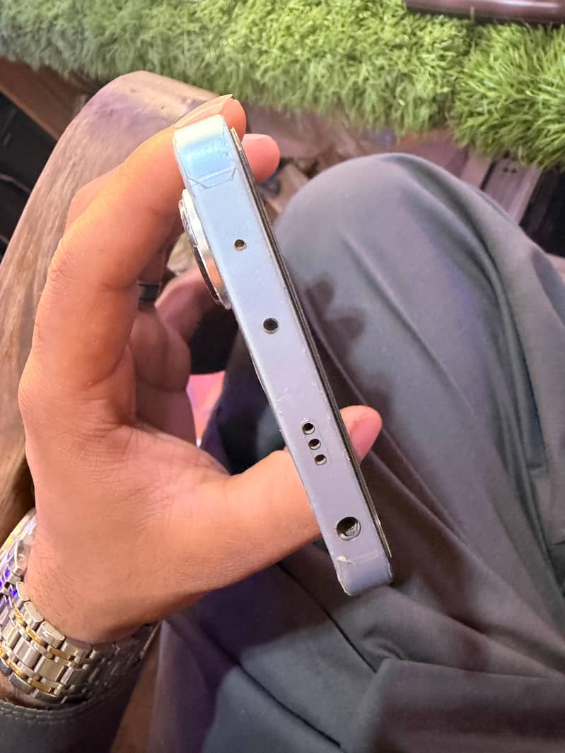 Xiaomi Redmi Note 13 0