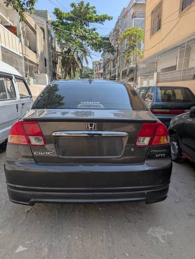 Honda Civic EXi 2004