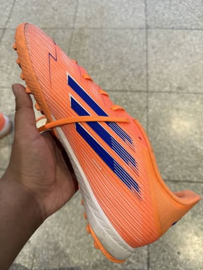 ORIGINAL ADIDAS F50 LEAGUE - ORANGE (Used twice only)