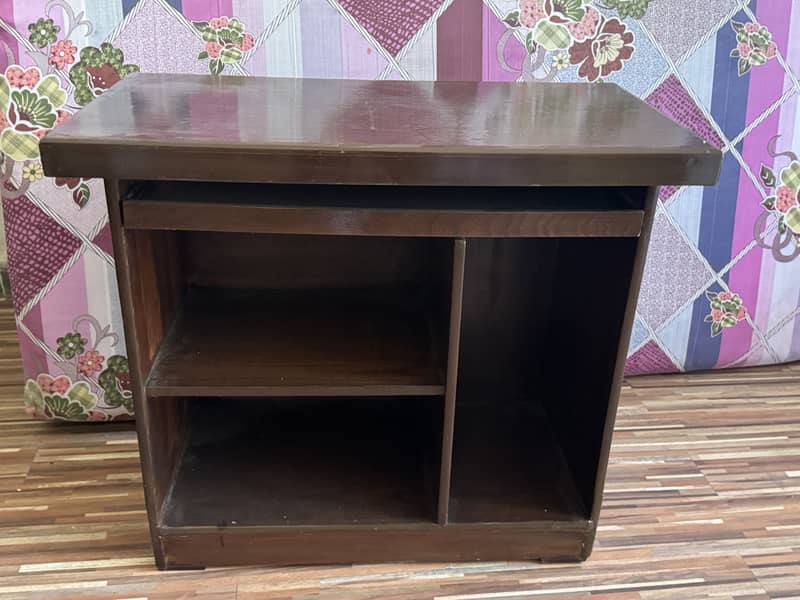 Office table side rack 1