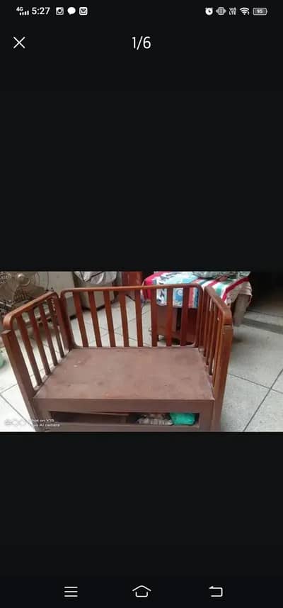 Baby cort bed