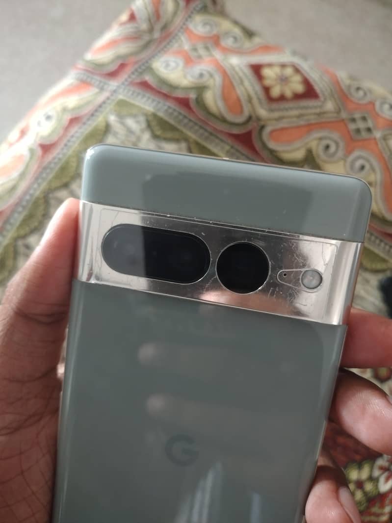 Google Pixel 7 Pro 6