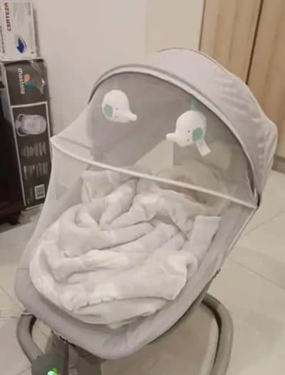Mastela 3 in 1 Dulex baby Rocker swing chargable