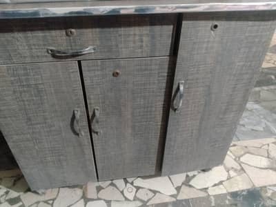 wooden pressing table
