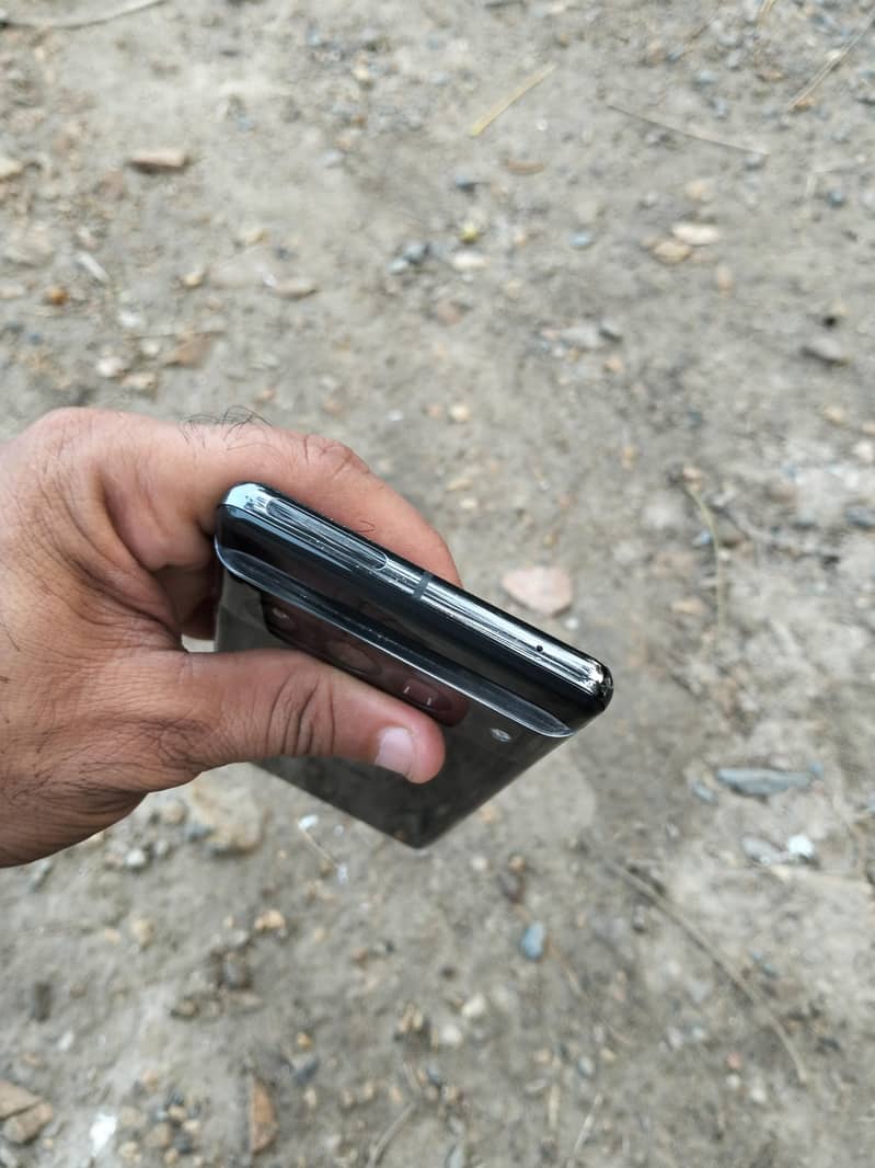 Google Pixel 7 Pro 4