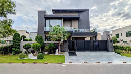 Contemporary Living At Its Finest | 1 Kanal House For Rent DHA Phase 8 Broadway